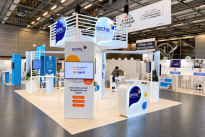 Stand2b