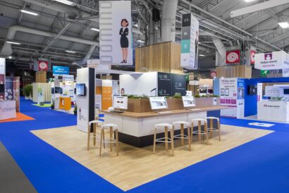 Stand2b